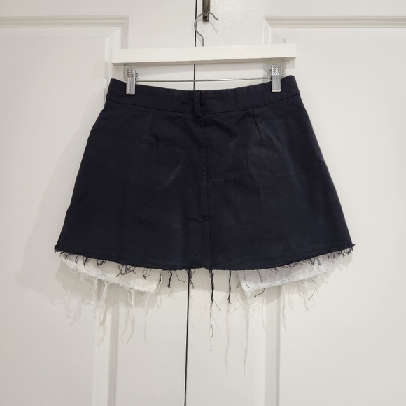 Navy mini skirt - Picture 6 of 8